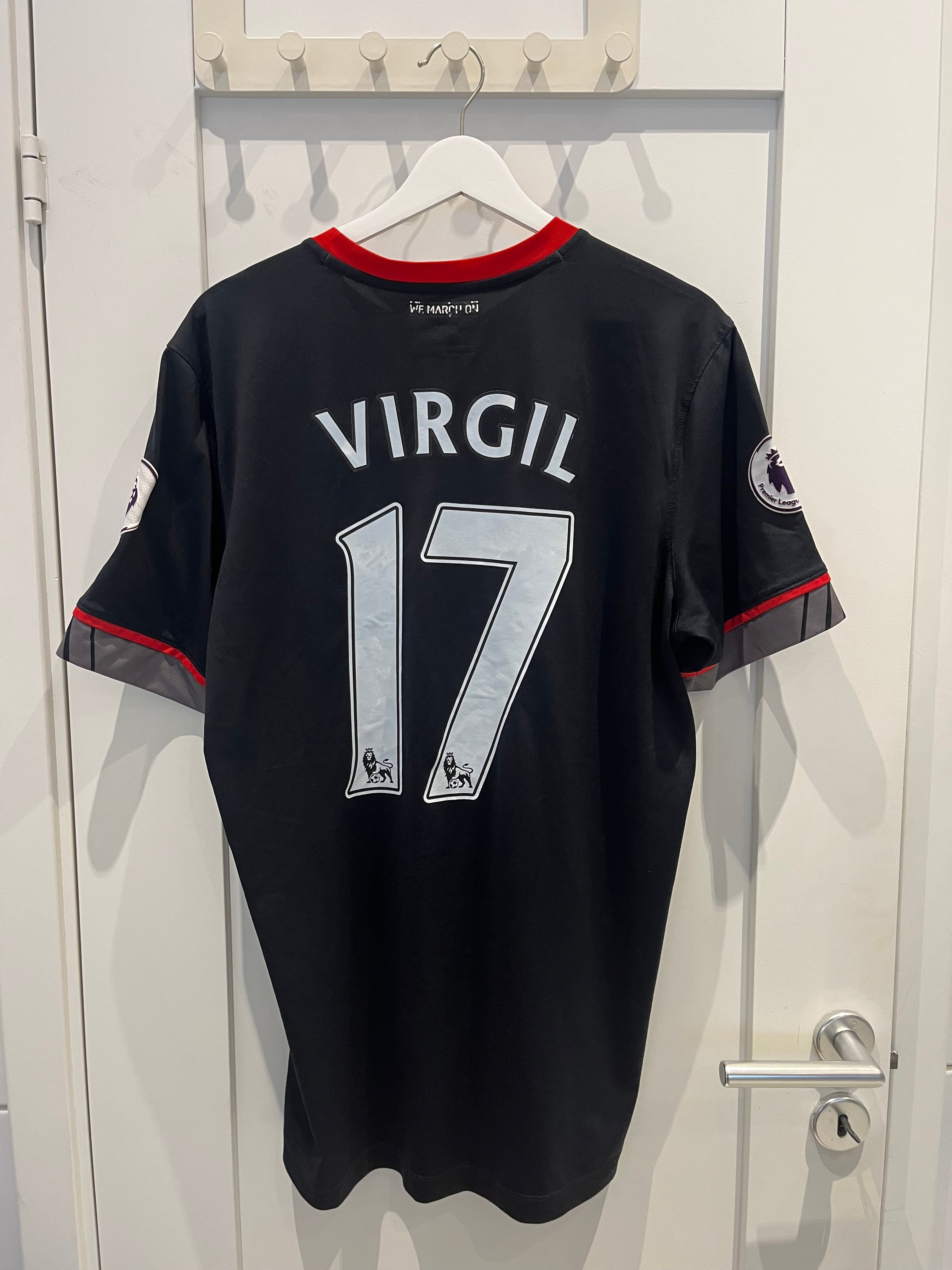 Southampton away 2016/2017 #17 Virgil (L) 8/10