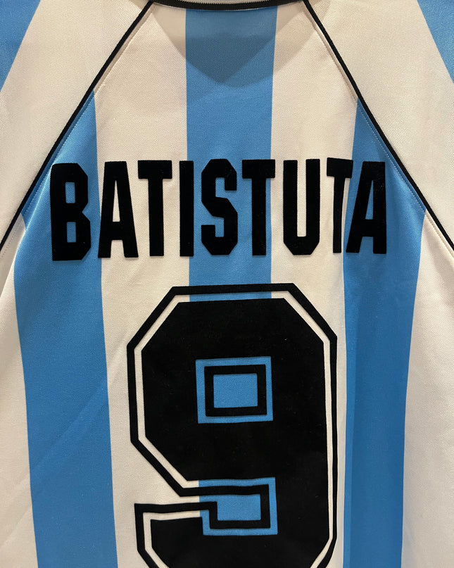 Argentina home 1996/1998 #9 Batistuta (M) 8/10