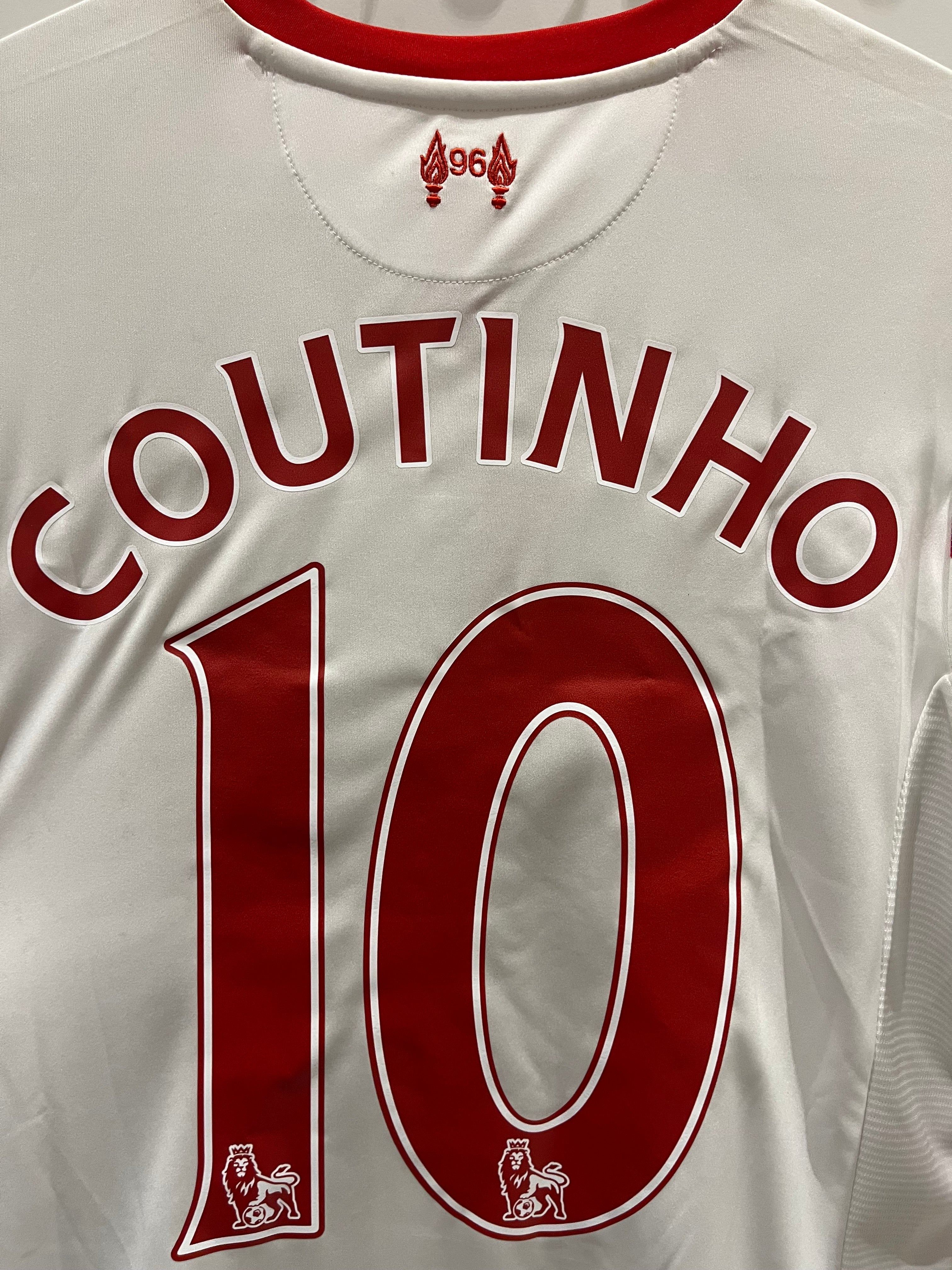 Liverpool away 15/16 #10 Coutinho (M) 10/10