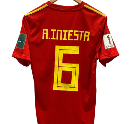 Spain home 2017/2018 #6 Iniesta (M) 8/10