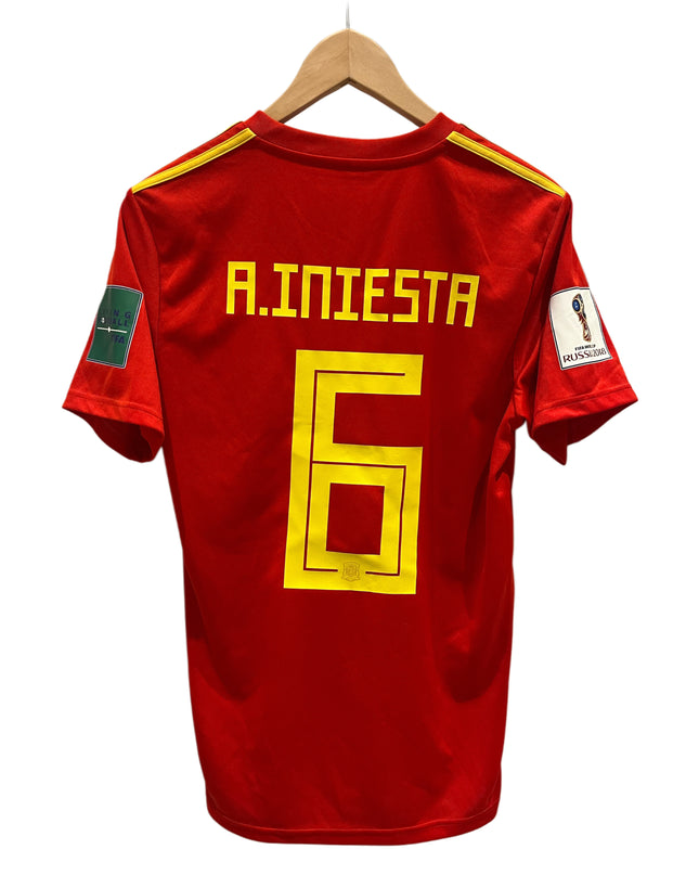 Spain home 2017/2018 #6 Iniesta (M) 8/10