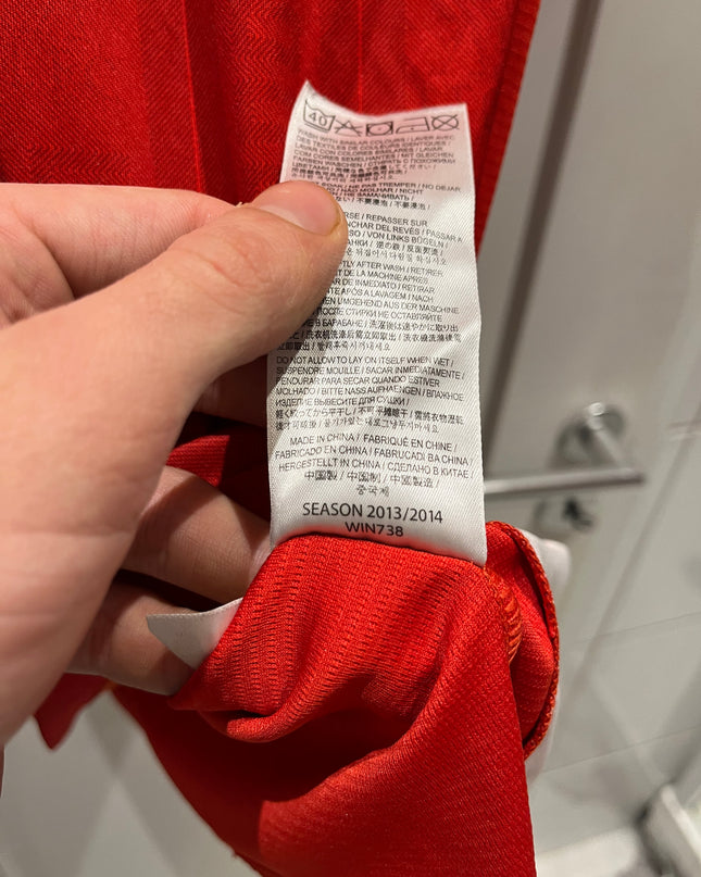 Liverpool home 2013/2014 #8 Gerrard (M) 8/10