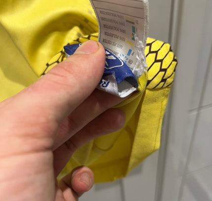 Liverpool away 2004/2006 #8 Gerrard (M) 8/10