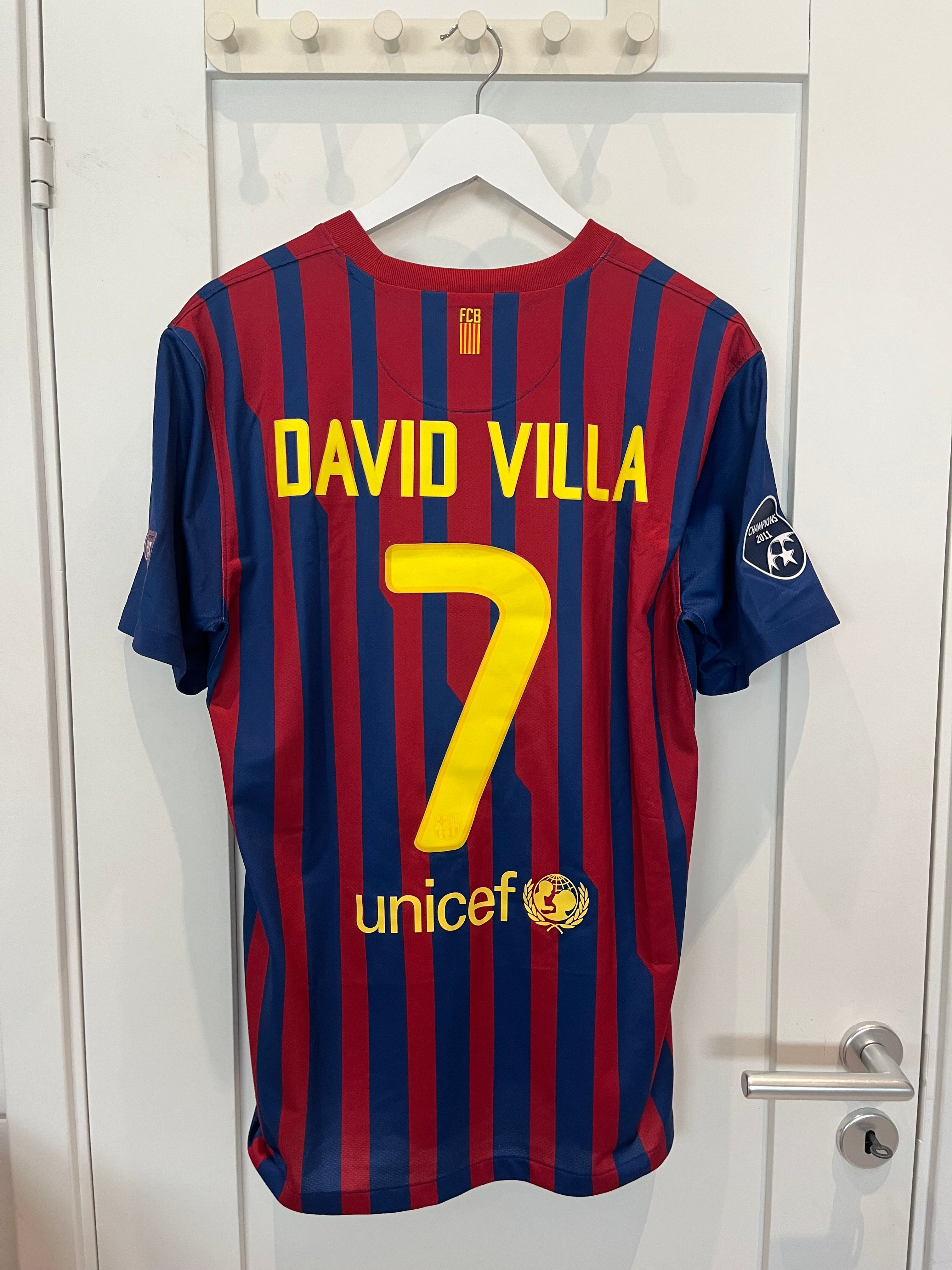 Barcelona home 2011/2012 #7 David Villa (M) 8/10