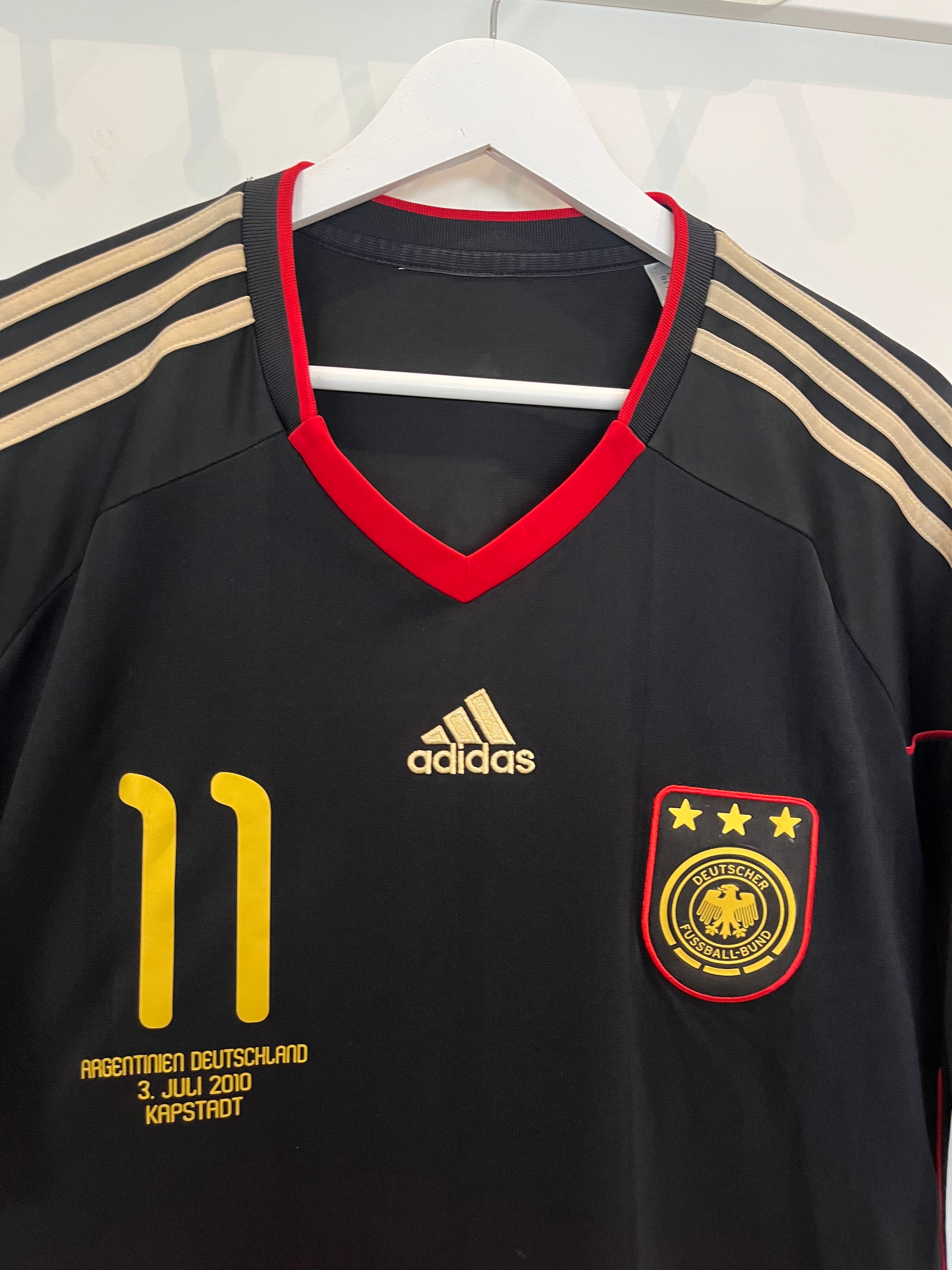 Germany away 2010 #11 Klose (XL) 8/10