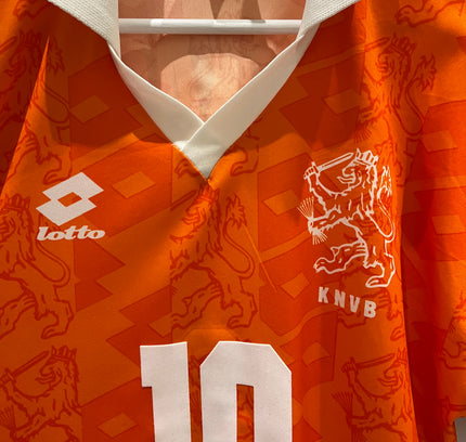 Netherlands home 1994/1995 #10 Bergkamp (L) 8/10