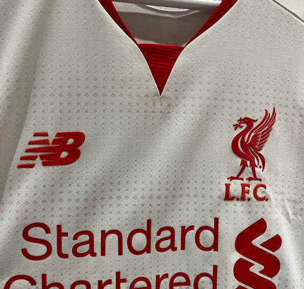 Liverpool away 15/16 #10 Coutinho (M) 10/10