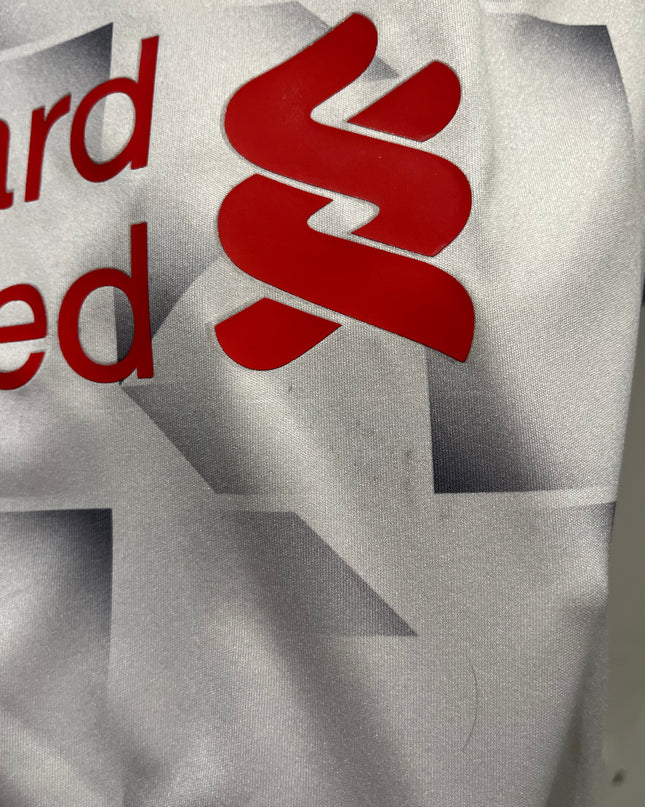 Liverpool third 2018/2019 #9 Firmino (M) 8/10