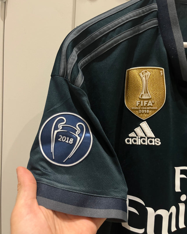 Real Madrid away 2018/2019 #8 Kroos (M) 8/10