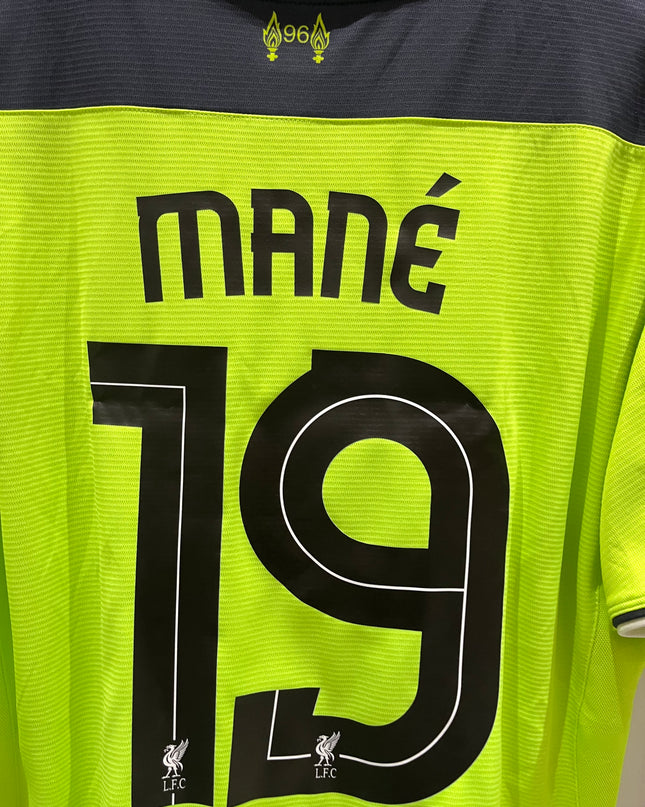 Liverpool third 16/17 #19 Mane (XL) 8/10