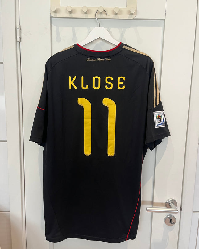 Germany away 2010 #11 Klose (XL) 8/10