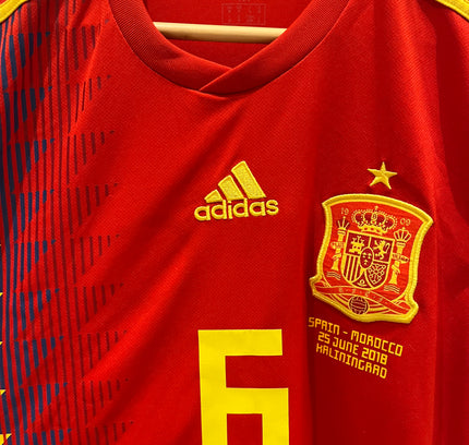 Spain home 2017/2018 #6 Iniesta (M) 8/10