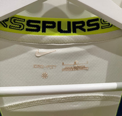 Tottenham home 2022/2033 #10 Kane (L) 8/10