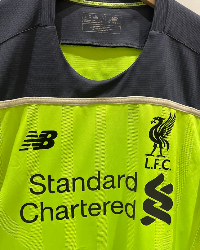 Liverpool third 16/17 #19 Mane (XL) 8/10