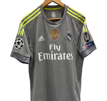Real Madrid away 2015/2016 #7 Ronaldo (M) 8/10