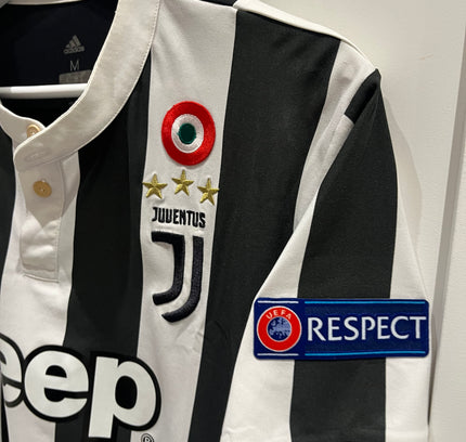 Juventus home 2017/2018 #10 Dybala (M) 8/10