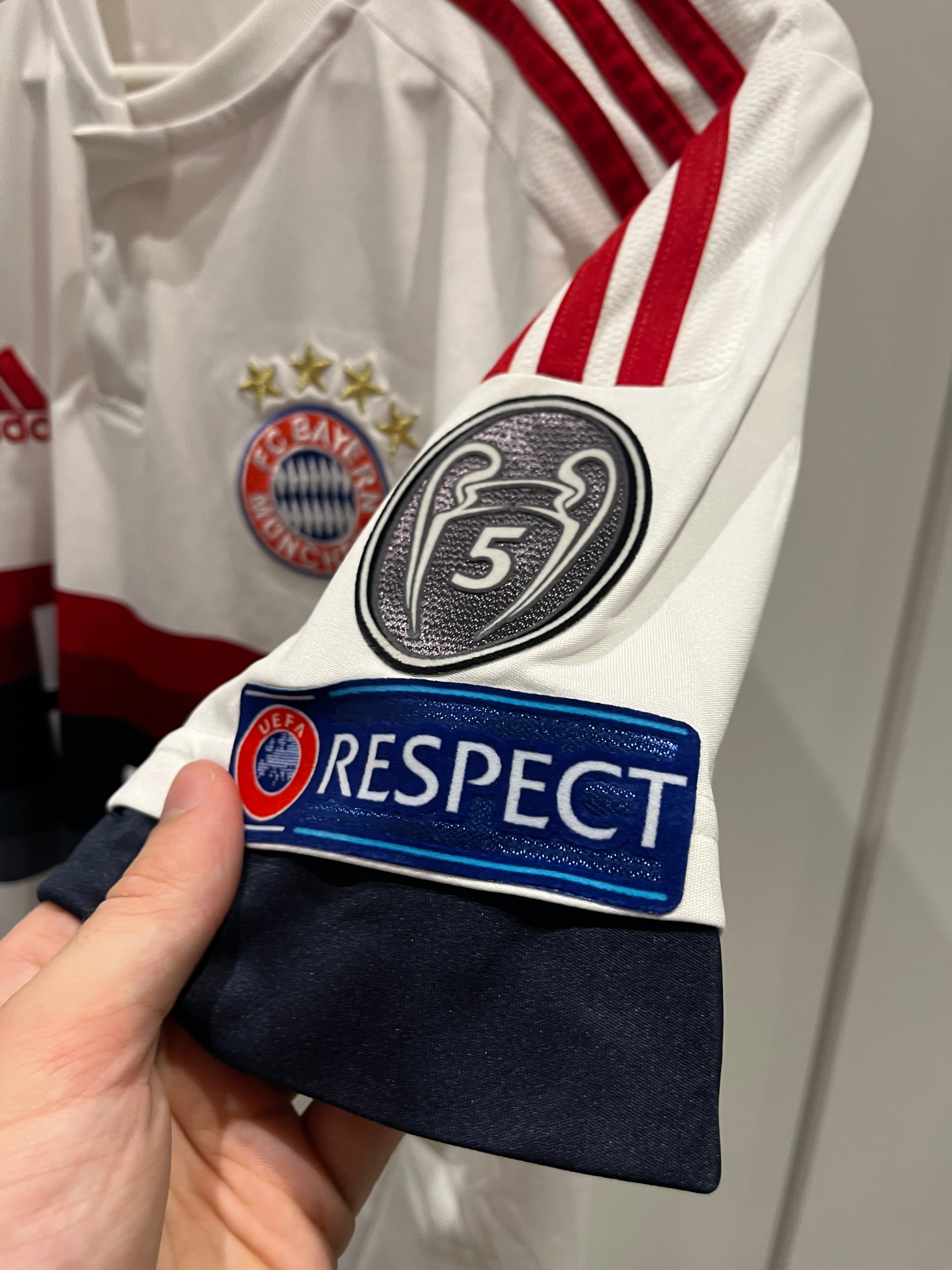 Bayern München away 2015/2016 #9 Lewandowski (M) 8/10