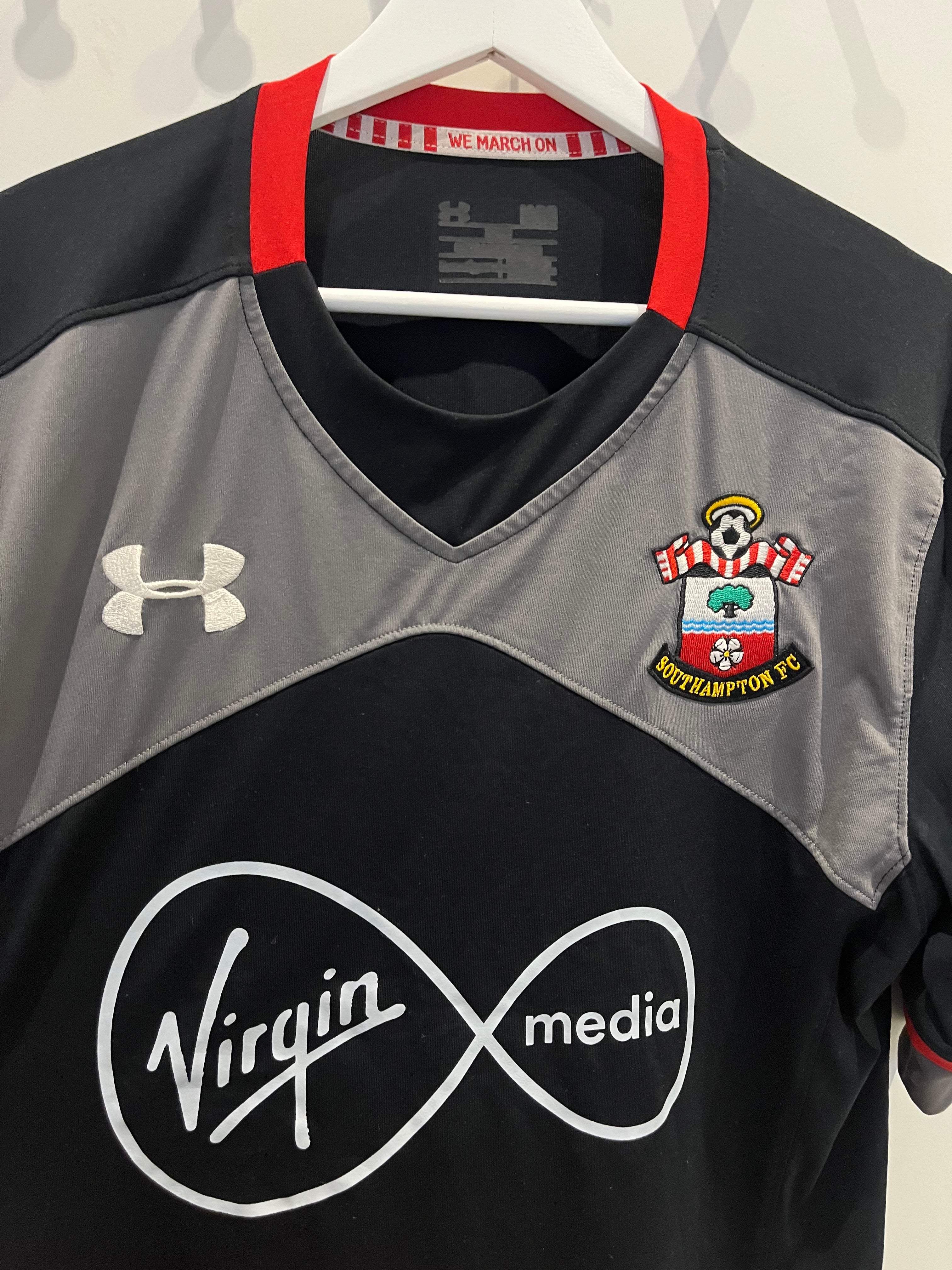 Southampton away 2016/2017 #17 Virgil (L) 8/10
