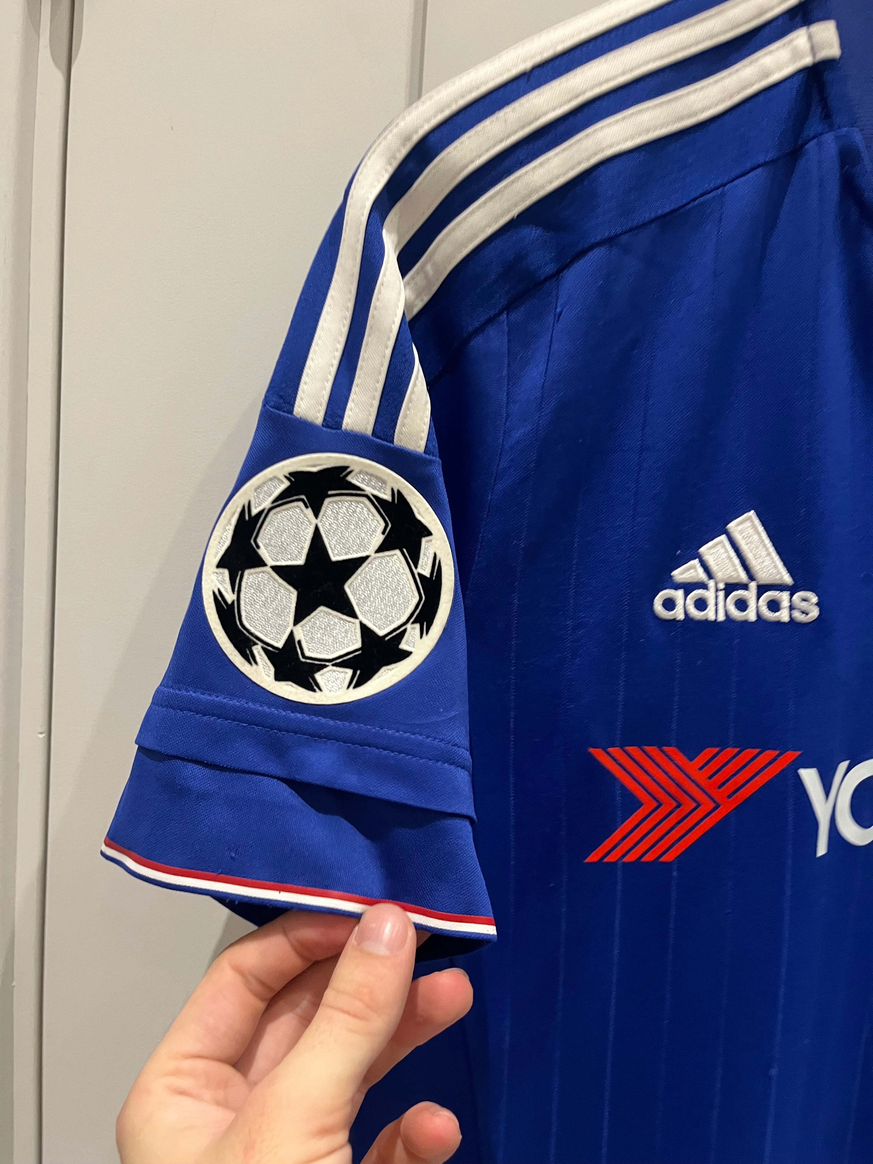 Chelsea home 2015/2016 #8 Oscar (M) 8/10