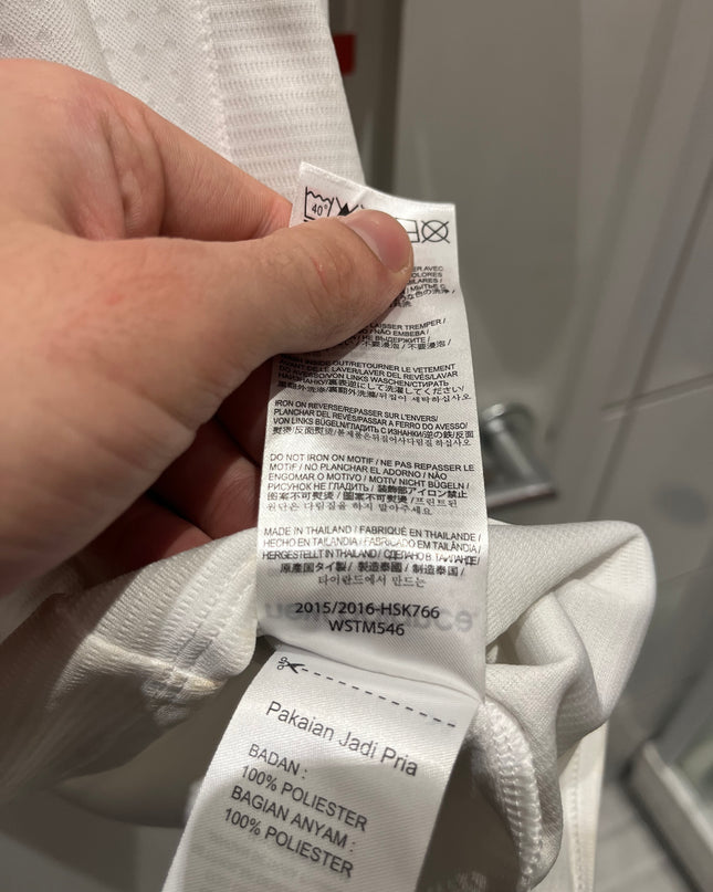 Liverpool away 15/16 #10 Coutinho (M) 10/10