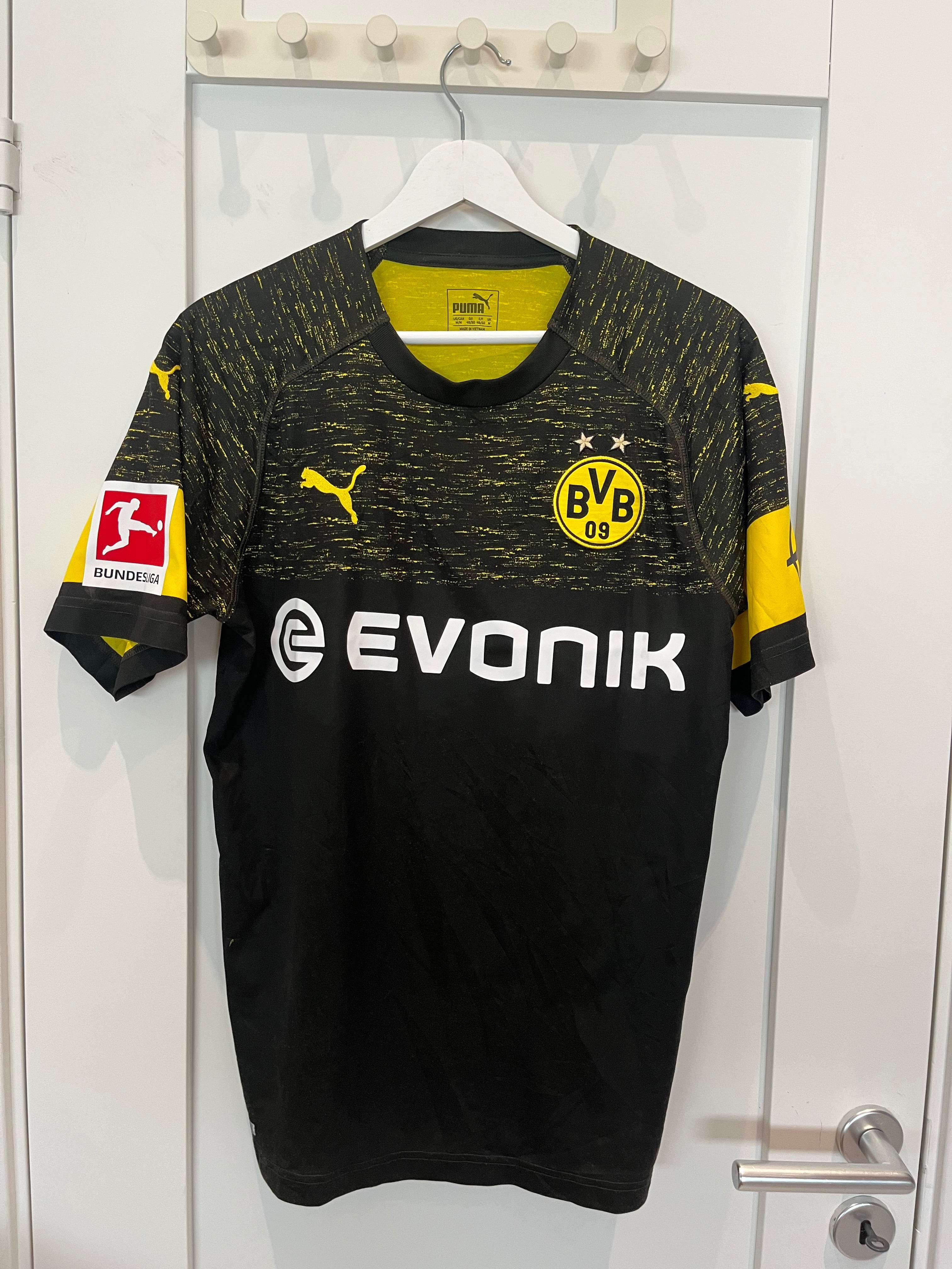 Borussia Dortmund away 2018/2019 #14 Isak (M) 9/10