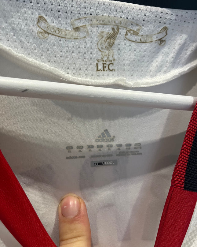 Liverpool away 2010/2011 #8 Gerrard (XL) 8/10