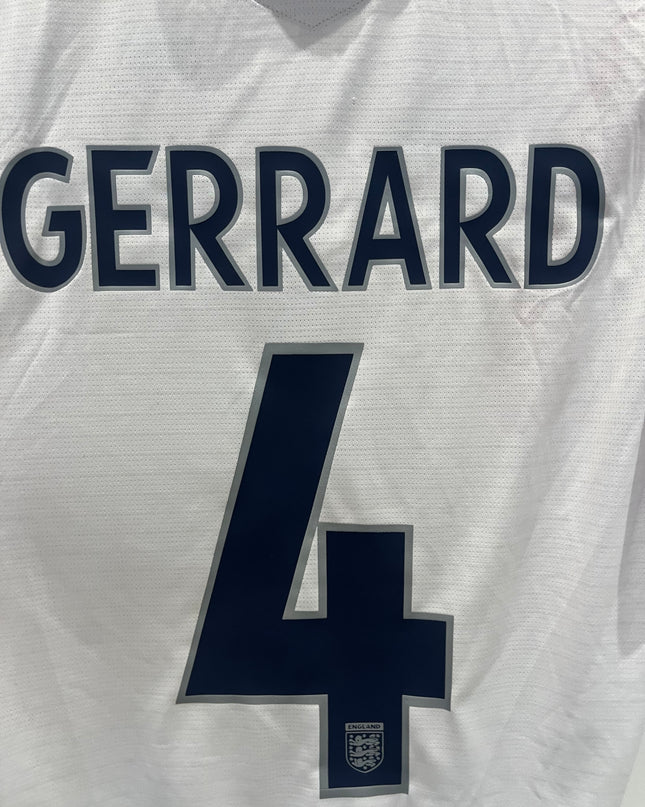 England home 2006 WC #4 Gerrard (M) 7/10