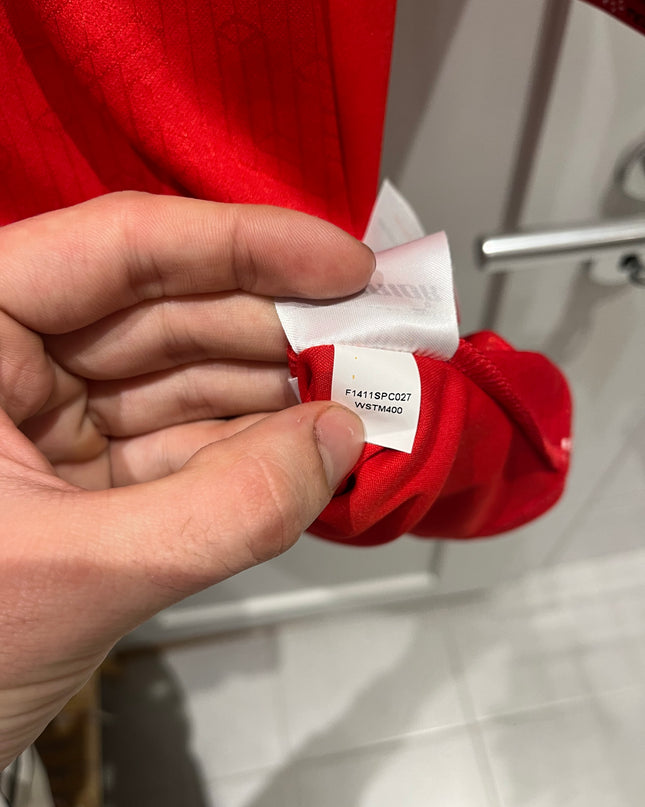 Liverpool home 2014/2015 #10 Coutinho (L) 9/10