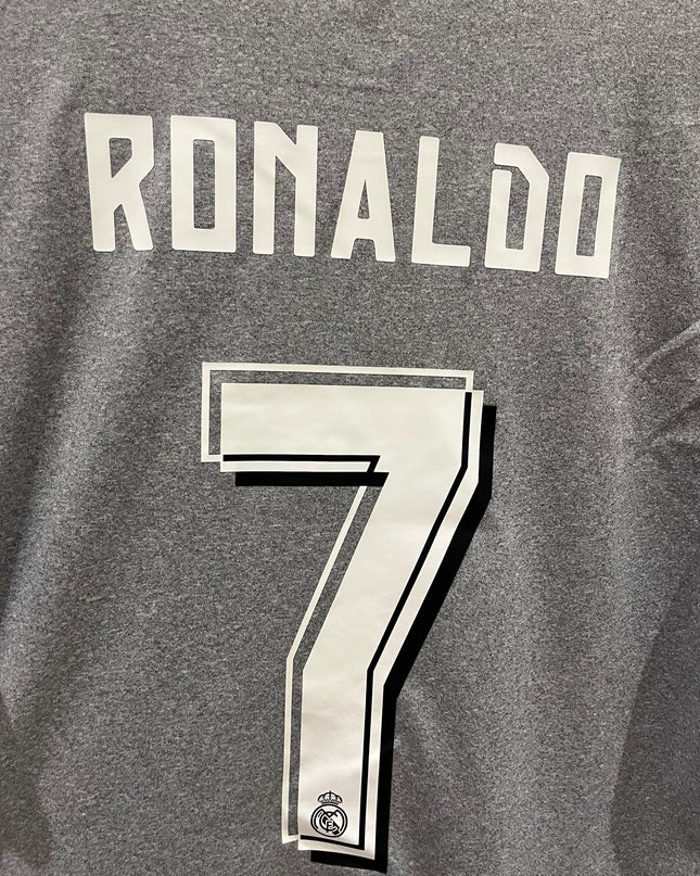 Real Madrid away 2015/2016 #7 Ronaldo (M) 8/10