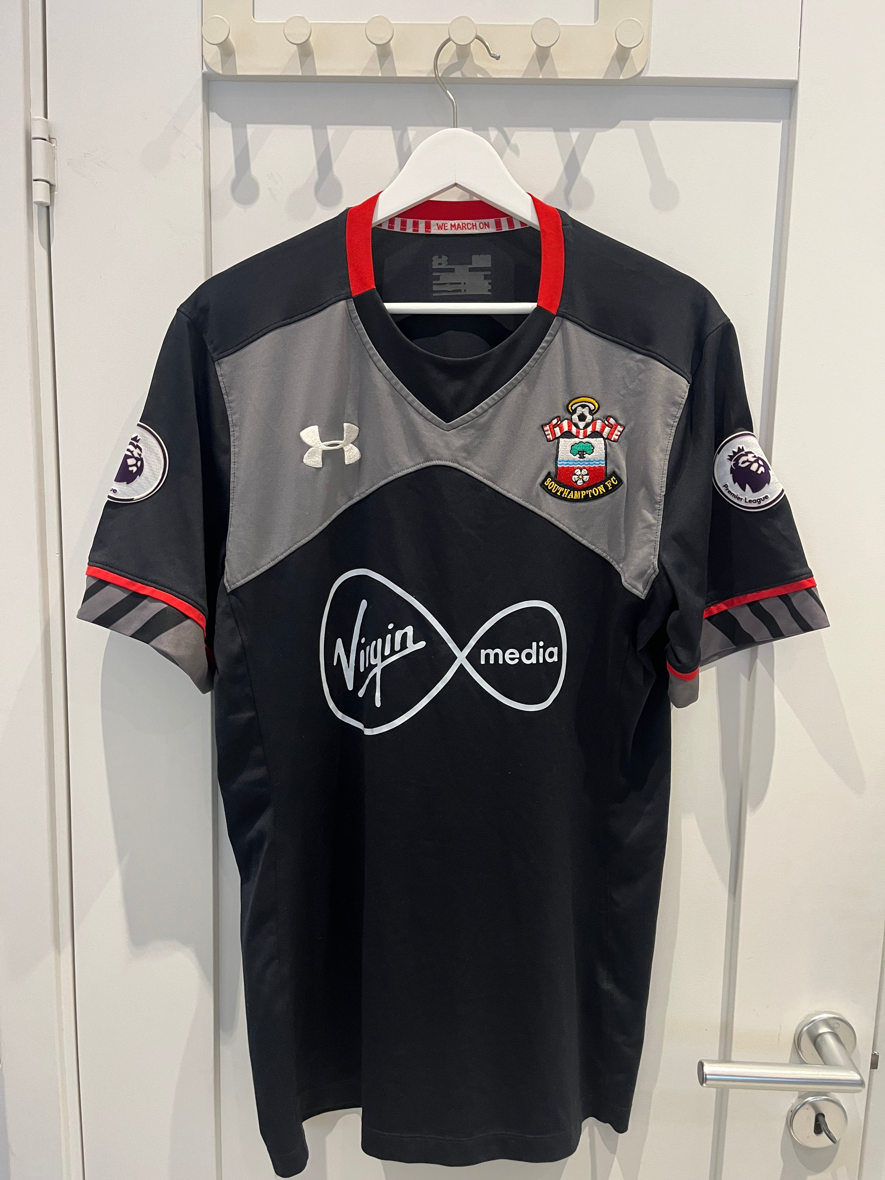 Southampton away 2016/2017 #17 Virgil (L) 8/10
