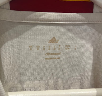 Spain away 2016/2017 #6 Iniesta (M) 8/10