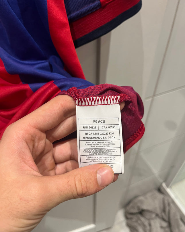 Barcelona home 2001/2002 #4 Guardiola (XL) 10/10