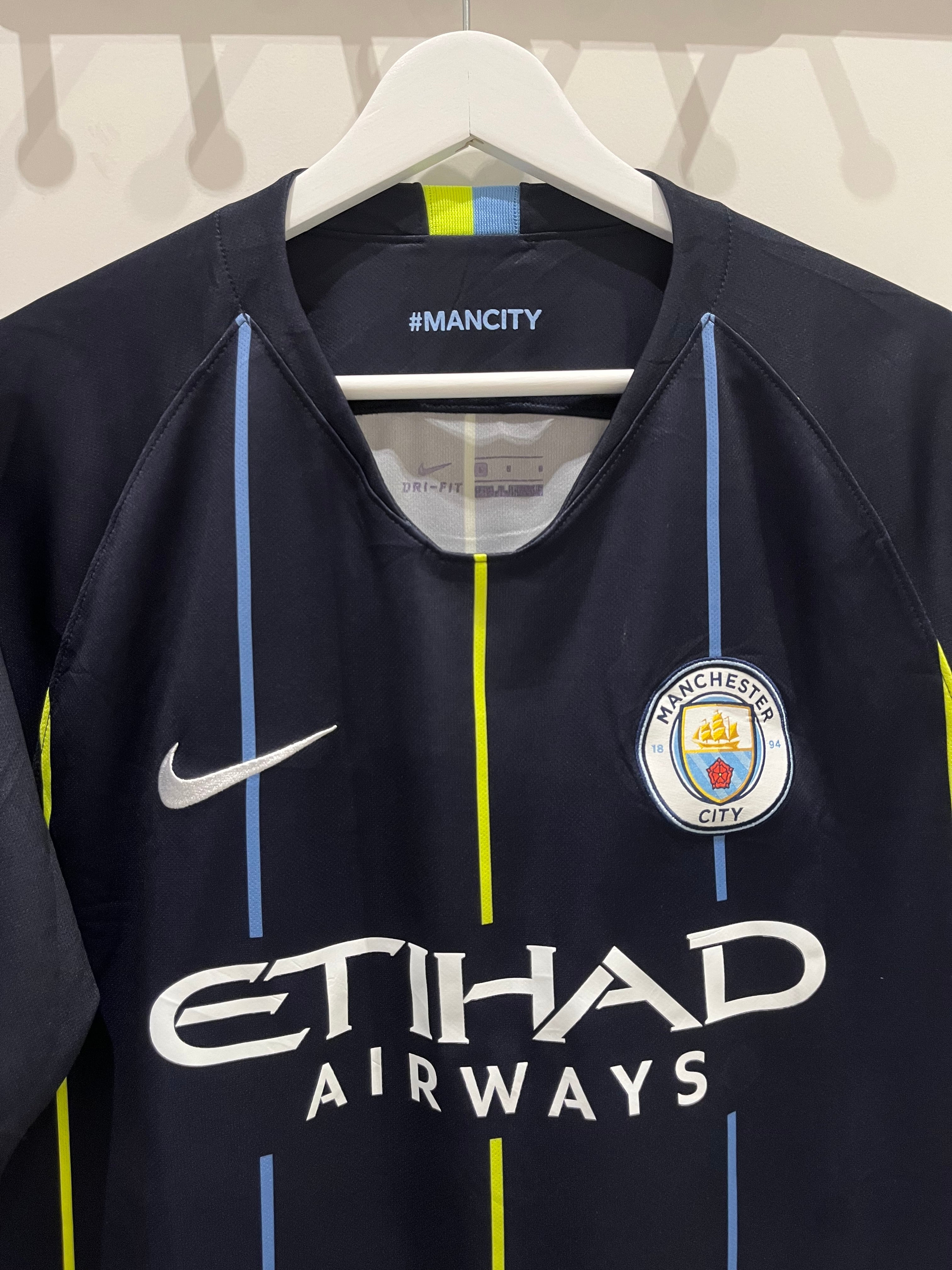 Manchester City away 2018/2019 #10 Kun Aguero (L) 7/10