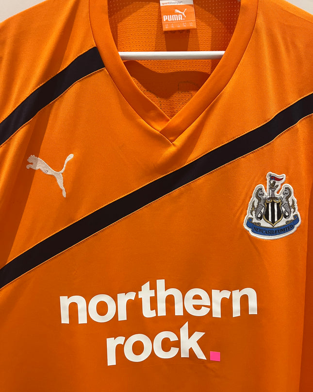 Newcastle away 2011/2012 #9 Cisse (M) 8/10