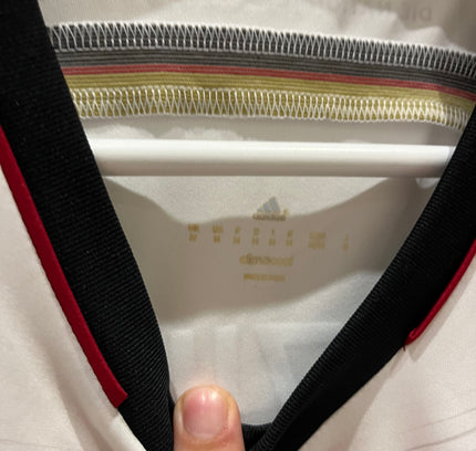 Germany home 2014 #8 Özil (M) 9/10