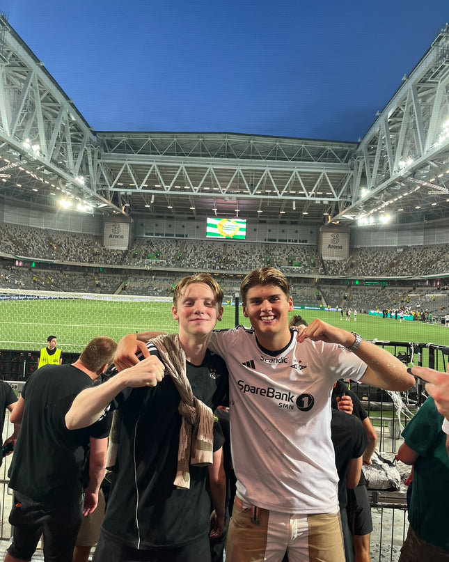 Newcastle away 1998/1999 #9 Shearer (M) 8/10