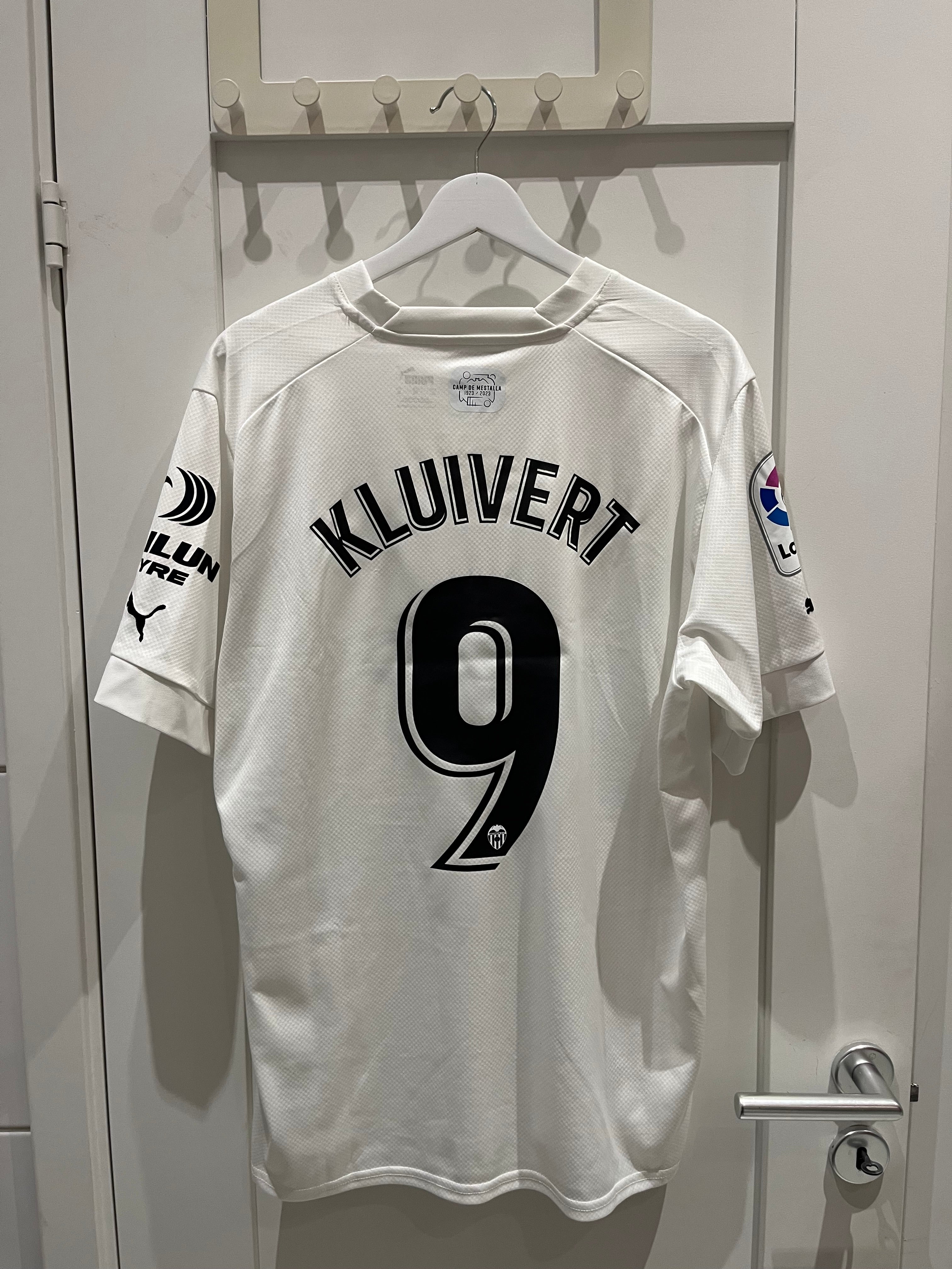 Valencia home 22/23 #9 Kluivert