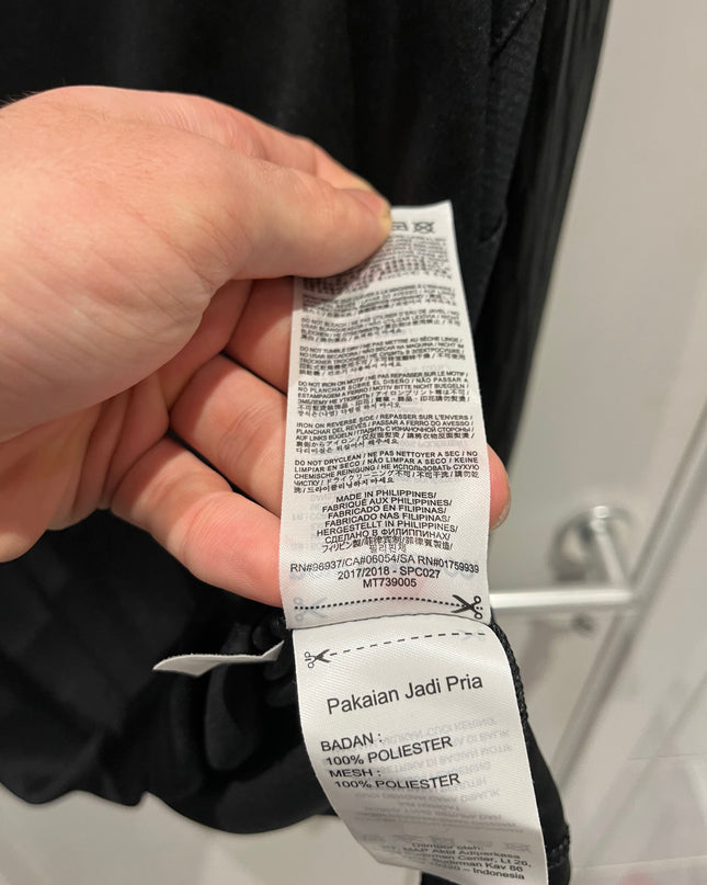 Liverpool Goalkeeper Shirt CL Final 2018 #1 Karius (M) 8/10