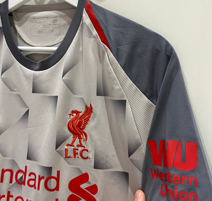 Liverpool third 2018/2019 #9 Firmino (M) 8/10