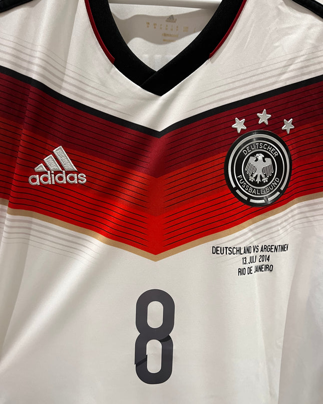 Germany home 2014 #8 Özil (M) 9/10