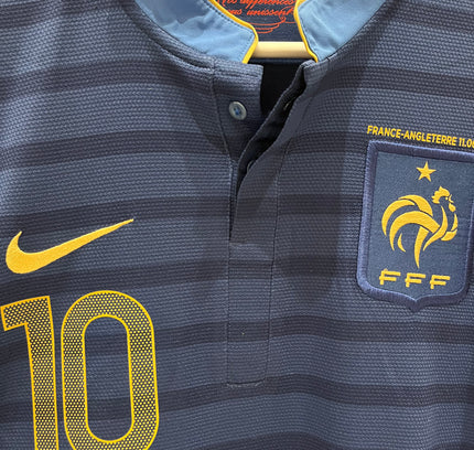 France home 2012 #10 Benzema (M) 8/10