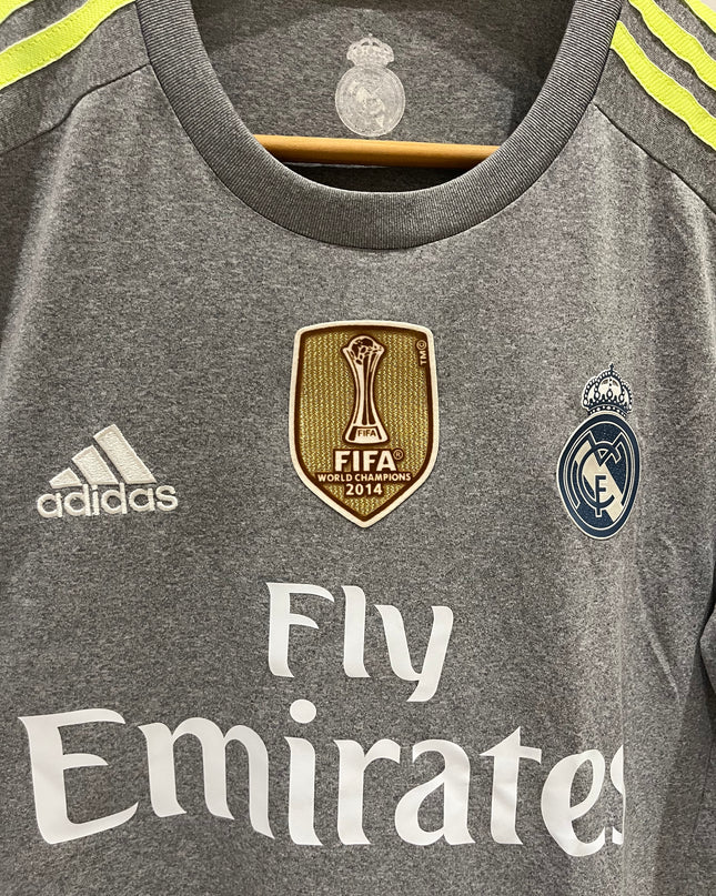 Real Madrid away 2015/2016 #7 Ronaldo (M) 8/10