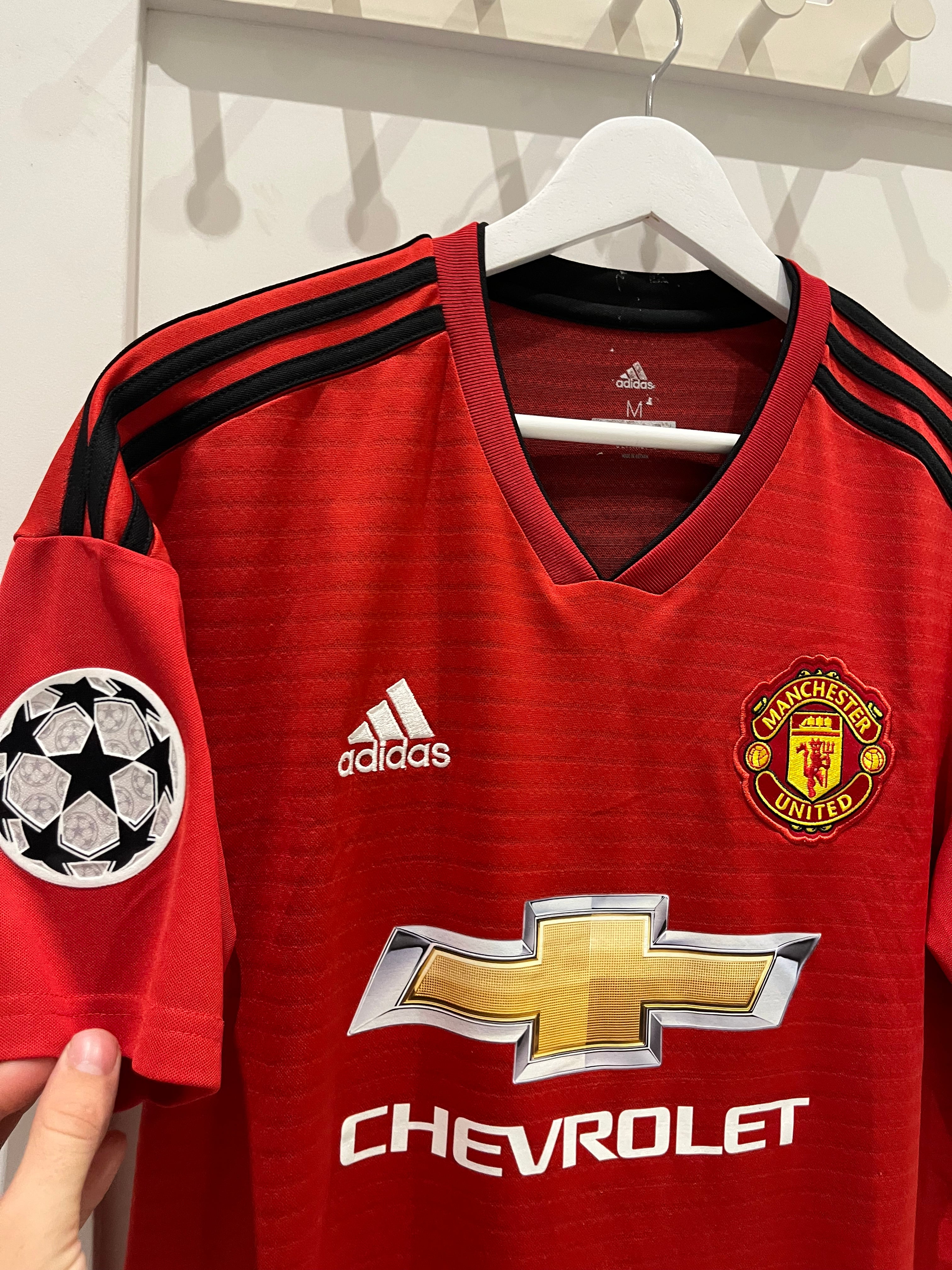 Manchester United home 2018/2019 #6 Pogba (M) 8/10