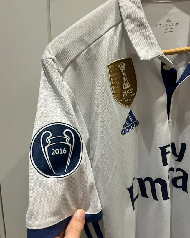 Real Madrid home 2016/2017 #7 Ronaldo (M) 8/10