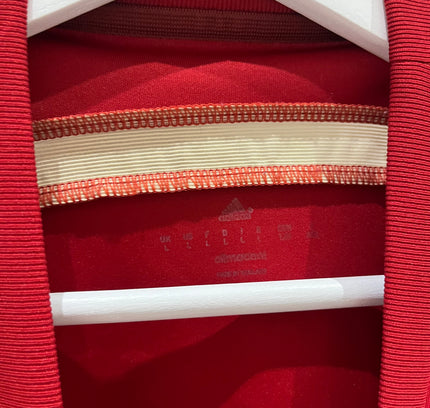 Spain home 2014 #6 Iniesta (M) 8/10