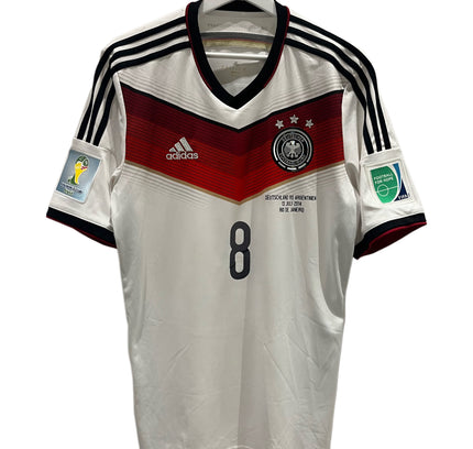 Germany home 2014 #8 Özil (M) 9/10