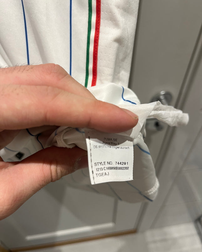 Italy home 2014 #21 Pirlo (M) 8/10