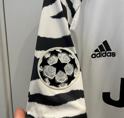 Juventus third 2016/2017 #21 Dybala (XL) 8/10