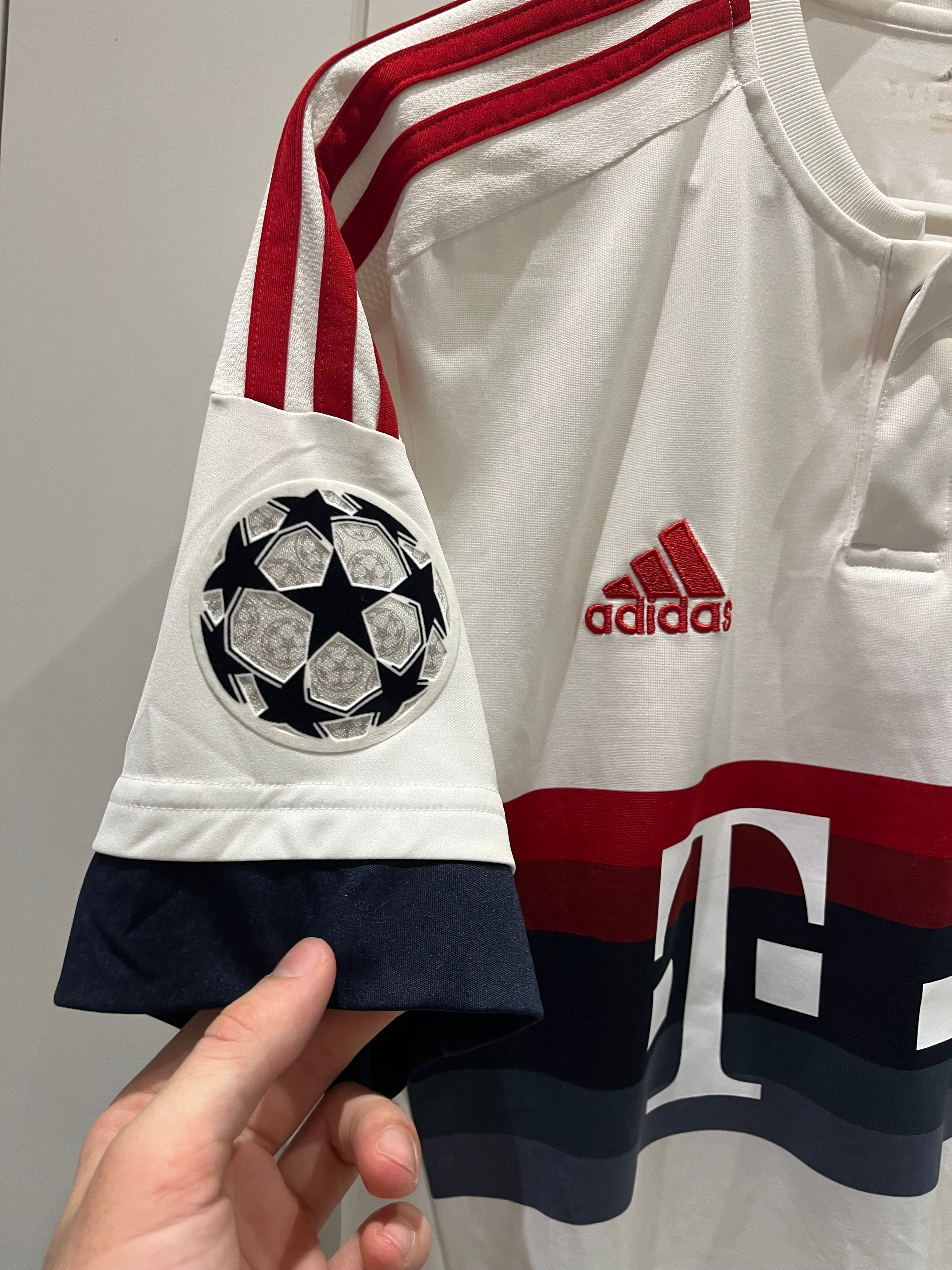 Bayern München away 2015/2016 #9 Lewandowski (M) 8/10