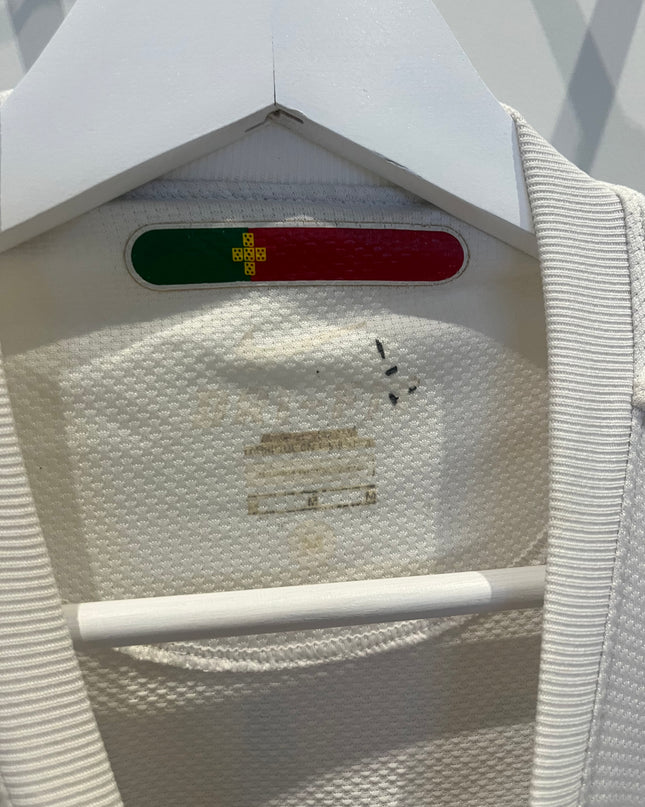 Portugal away 2010 #7 Ronaldo (M) 8/10